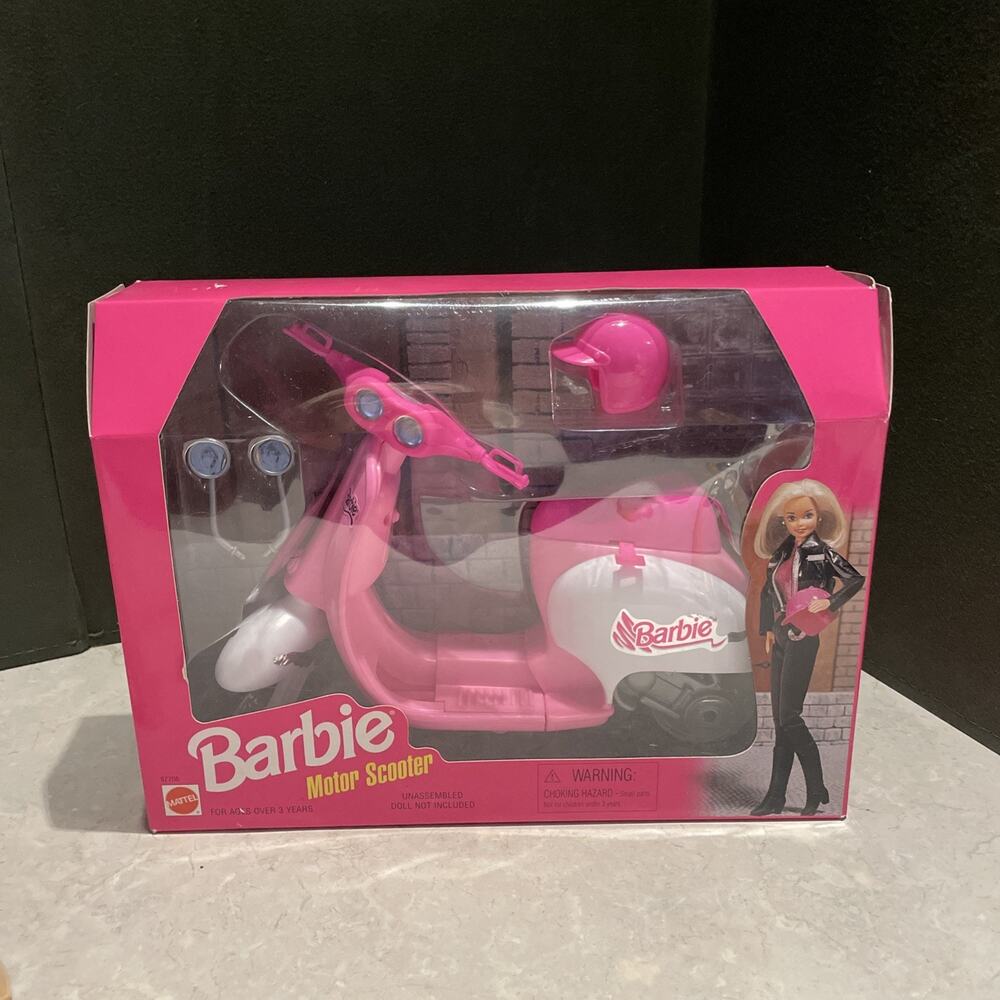 1997 Barbie Motor Scooter #67708 Pink w/White w/Helmet & Seat Belt VTG NIOP